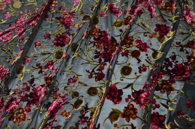 Vendita on line scampolo ciniglia devoreh fantasia rose - tessuti abbigliamento