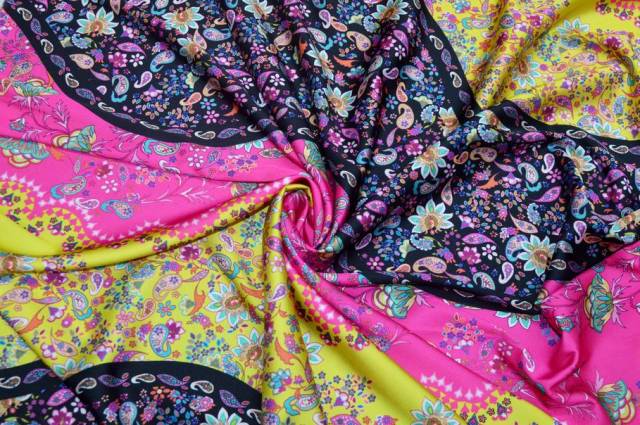 Vendita on line tessuto rasatello elasticizzato fantasia cashmere giallo fucsia - occasioni e scampoli tessuti fantasie 