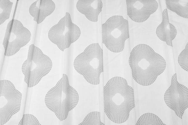 Vendita on line tessuto tenda velo fantasia geometrica grigia - tessuti per a metraggio moderne