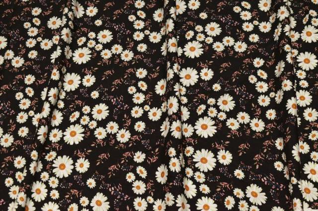 Vendita on line tessuto pura viscosa fondo nero fantasia margherite - occasioni e scampoli tessuti fantasie 