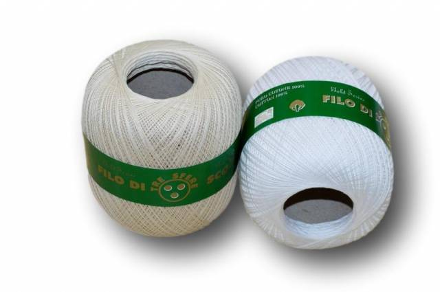 Vendita on line gomitoli cotone filo di scozia bianco/ecru' titolo n° 16 - occasioni e scampoli