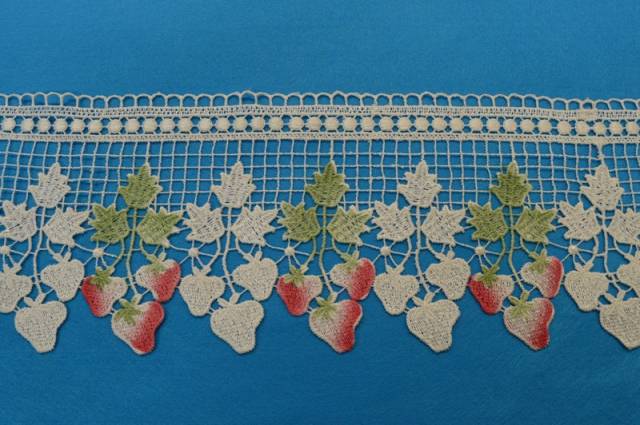 Vendita on line pizzo macrame' fragole h cm 15 - mercerie e accessori cucito pizzi vari macrame