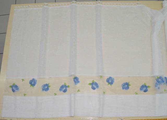 Vendita on line tendino con inserto organza fiore blu altezza cm 90 - prodotti