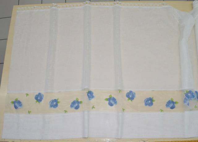 Vendita on line tendino con inserto organza fiore blu altezza cm 90 - tessuti per