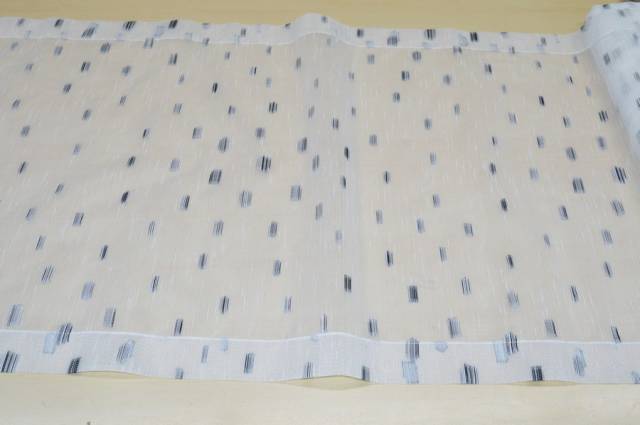 Vendita on line tendino organza fantasia geometrica bianco/nera larghezza cm 60 - prodotti