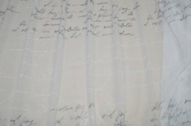 Vendita on line tenda collezione written bianco/grigio di via roma 60 - tessuti per in offerta