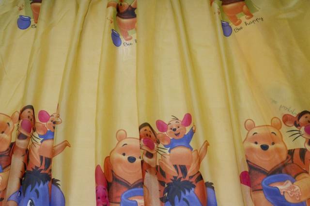 Vendita on line scampolo tenda velo disney winnie pooh giallo - tessuti per scampoli