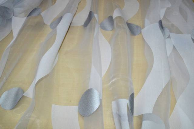 Vendita on line scampolo tenda organza con pois grigio argento - prodotti