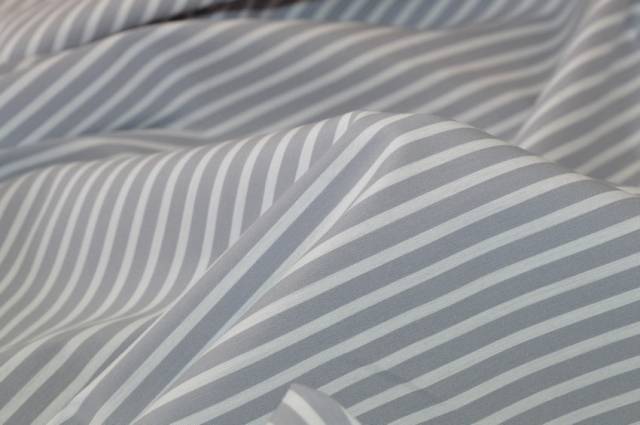 Vendita on line tessuto popeline cotone streatch riga bianca grigia - tessuti abbigliamento camiceria