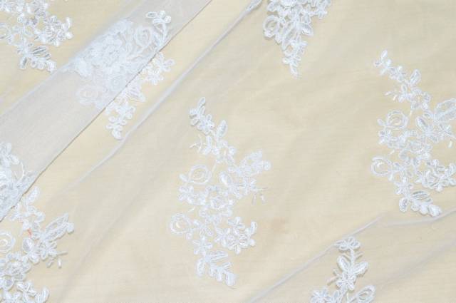 Vendita on line tessuto tulle ricamato bianco seta - tessuti abbigliamento ricamati e pizzi e vari