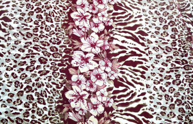 Vendita on line tessuto maglina crepe in viscosa fantasia floreale granata - tessuti abbigliamento