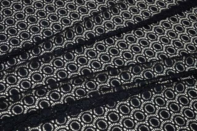 Vendita on line tessuto pizzo bielastico nero - tessuti abbigliamento