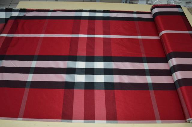 Vendita on line taffetas scacco rosso - tessuti abbigliamento scacchi e scozzesi composizioni varie