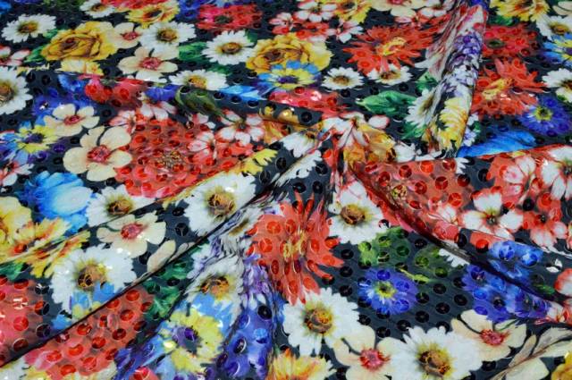 Vendita on line tessuto crepe fantasia floreale con paillettes applicate - prodotti tessuti abbigliamento crepe cady