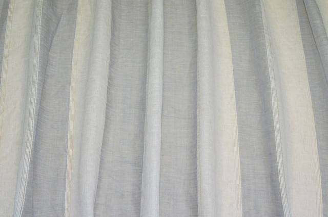 Vendita on line tessuto tenda lino effetto stropicciato con fasce verticali bianche e grigie - tessuti per in offerta